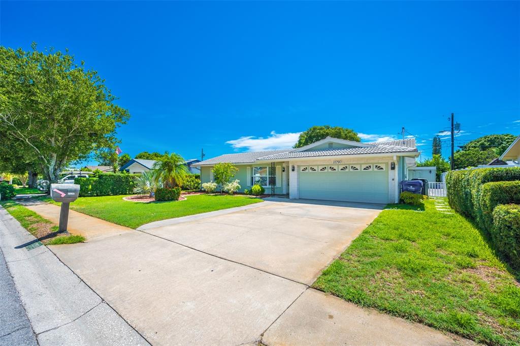 11290 142nd Street North Largo, FL 33774 - Photo 2 of 90