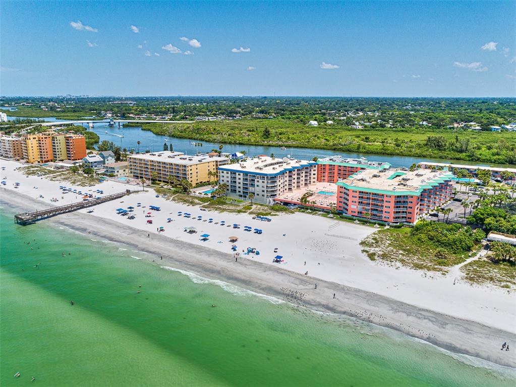 11290 142nd Street North Largo, FL 33774 - Photo 54 of 90 a view of a city and an ocean view