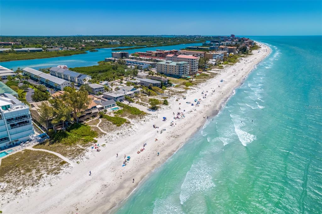 11290 142nd Street North Largo, FL 33774 - Photo 66 of 90 a view of a lake with a yard