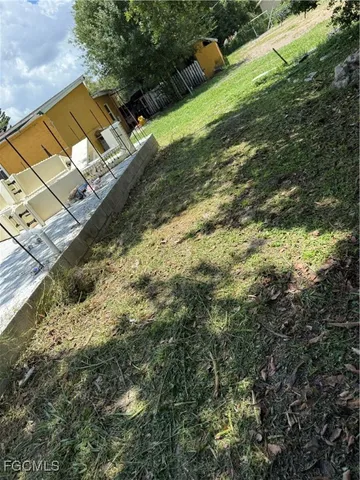 $105,000 | 2180 Towles Street, Fort Myers, FL 33916