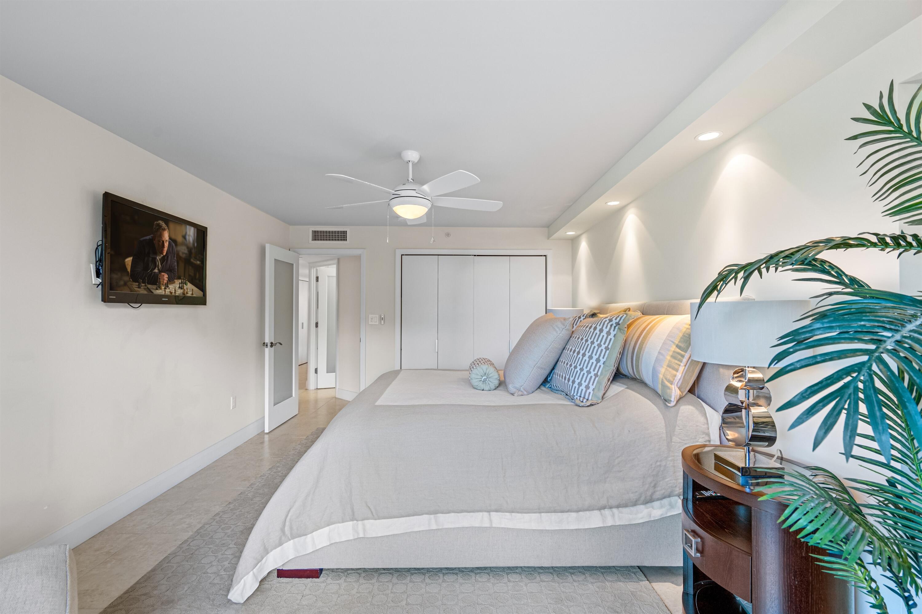 1800 South Ocean Boulevard, Unit 2A Boca Raton, FL 33432 - Photo 23 of 40 BEDROOM 2