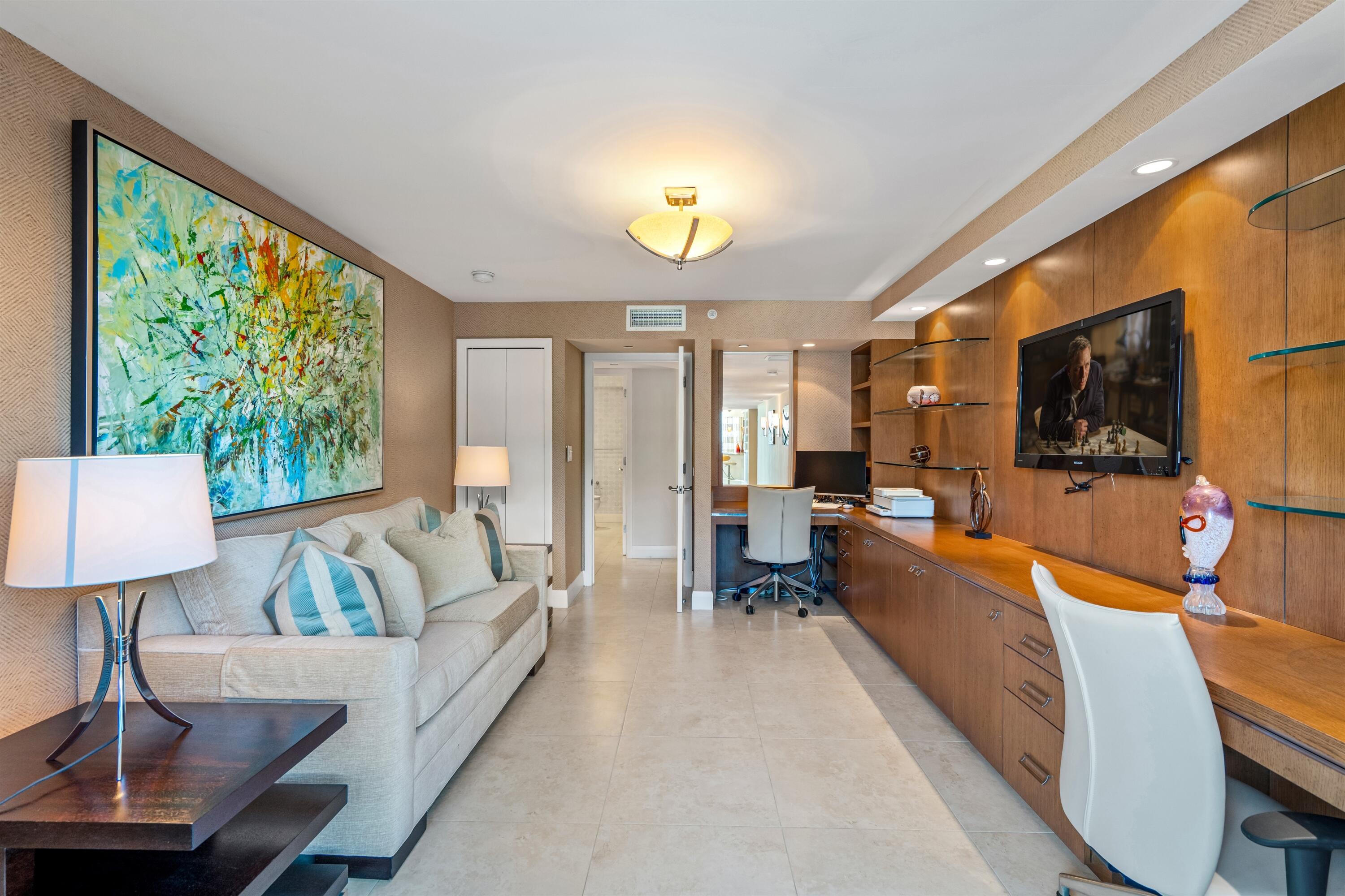 1800 South Ocean Boulevard, Unit 2A Boca Raton, FL 33432 - Photo 26 of 40 BEDROOM 3/DEN