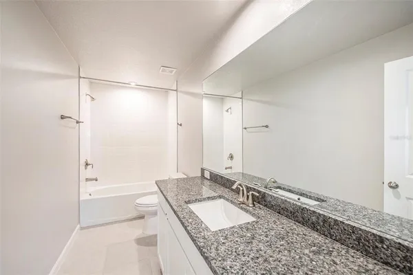 $800,000 | 2326 Village Amble Loop, Lutz, FL 33558
