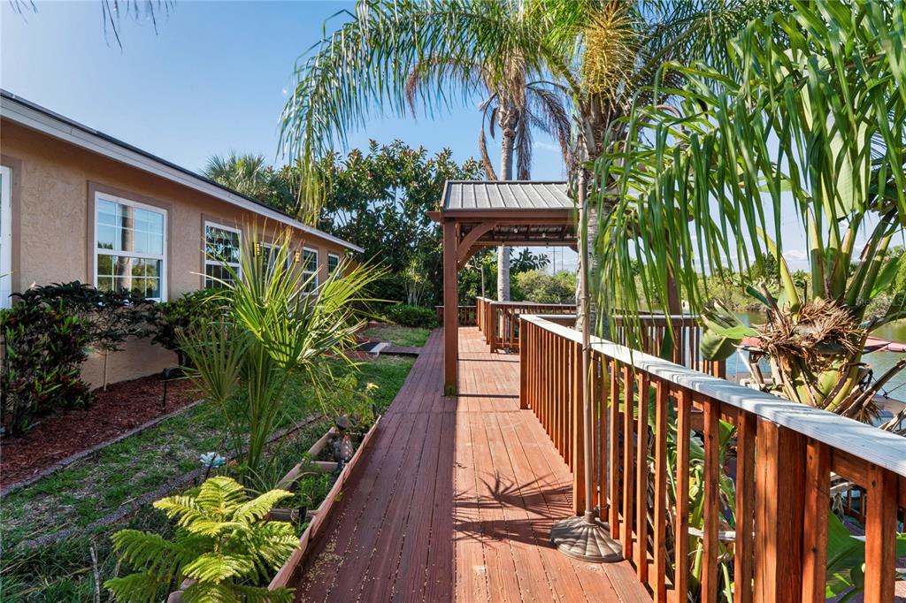2529 San Luis Road Holiday, FL 34691 - Photo 10 of 61
