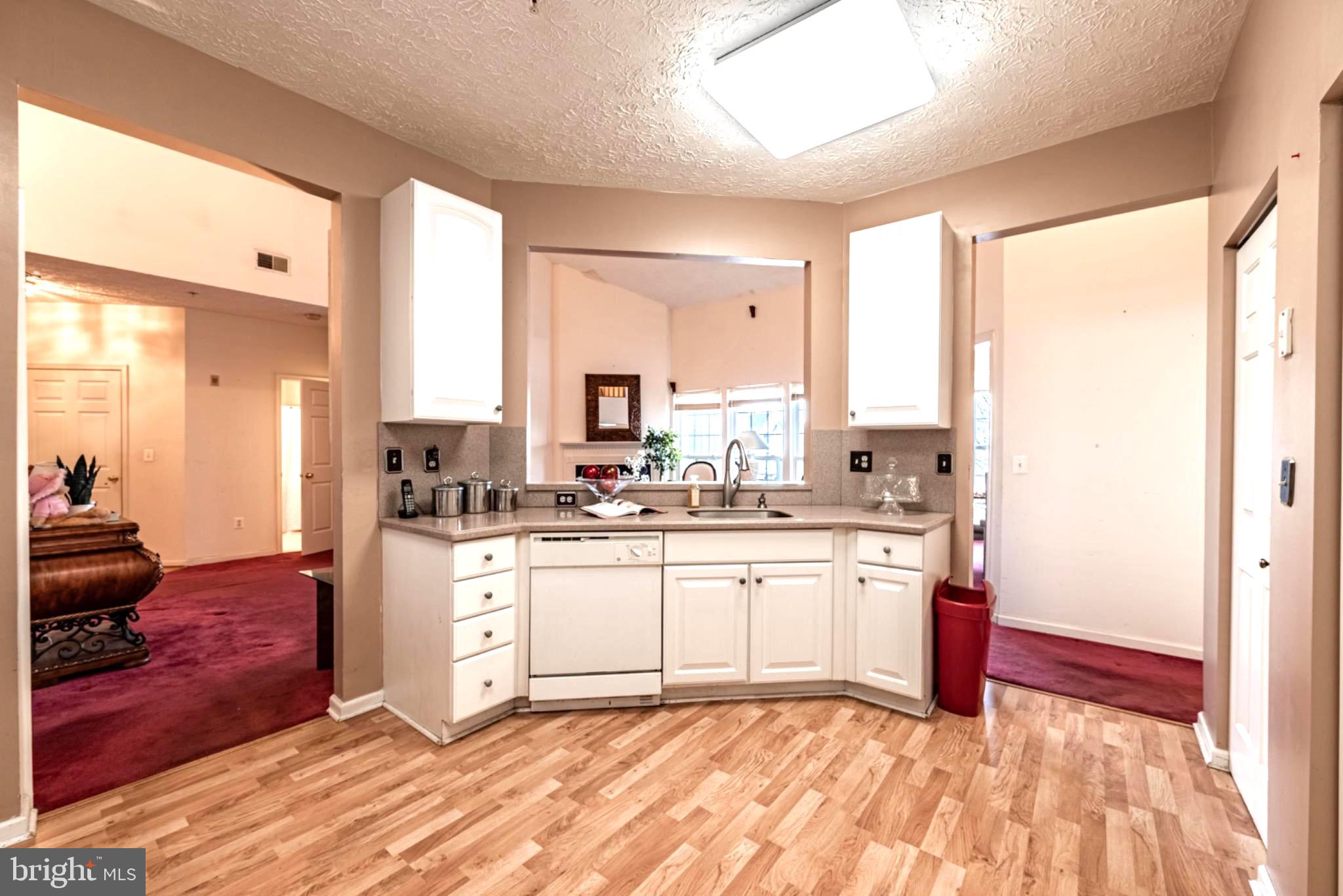 5032 Brightleaf Court, Unit 5032 Rosedale, MD 21237 - Photo 13 of 18 Bright and inviting kitchen space.