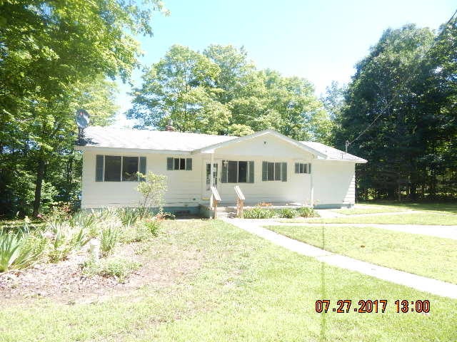 5418 Reynolds Road Cheboygan, MI 49721 - Photo 1 of 11 Gallery Image 1