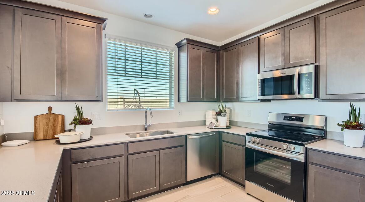16410 West Weeping Willow Road Surprise, AZ 85387 - Photo 2 of 22