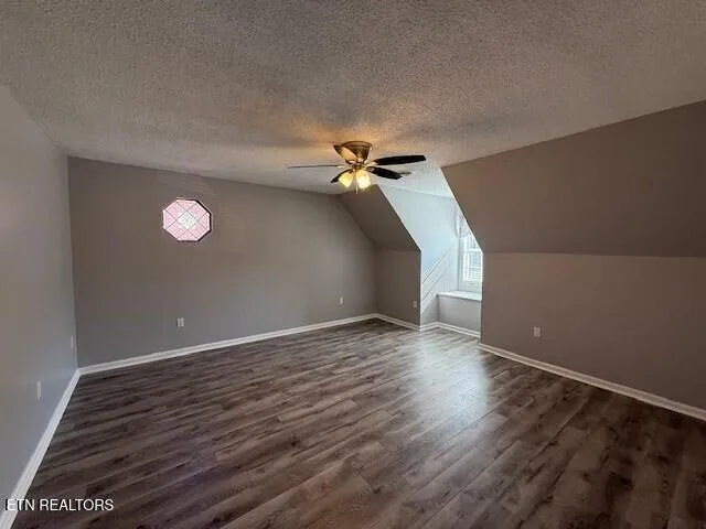 $1,600 | 3301 Trace Court, Knoxville, TN 37912