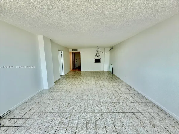 $1,950 | 1410 South Ocean Drive, Unit 607, Hollywood, FL 33019