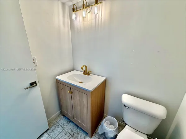 $1,950 | 1410 South Ocean Drive, Unit 607, Hollywood, FL 33019