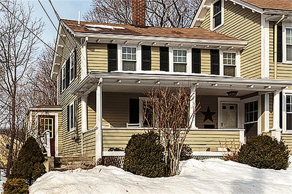15 Beacon Street, Unit 15 Woburn, MA 01801 - Photo 18 of 19