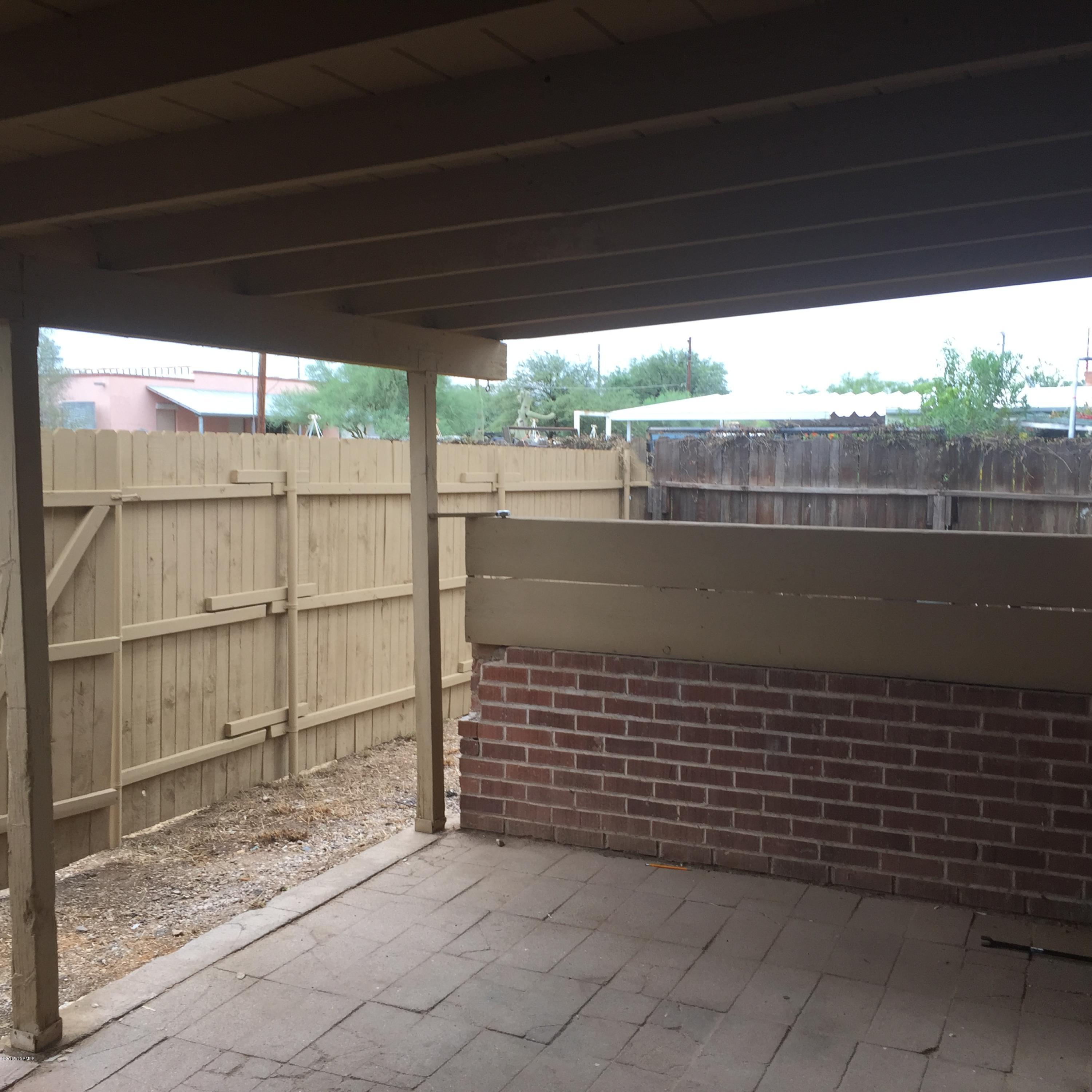 942 East Halcyon Road Tucson, AZ 85719 - Photo 14 of 15