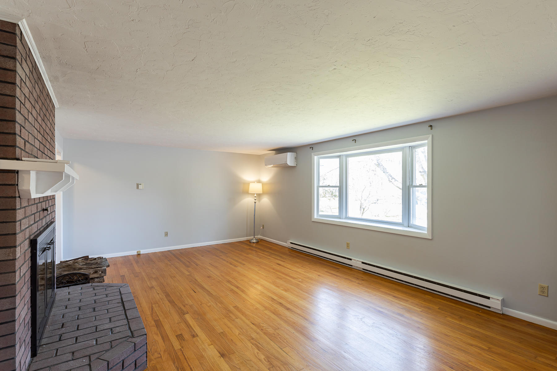 324 Cotuit Road Sandwich, MA 02563 - Photo 14 of 33 324CotuitRdSandwich-2355