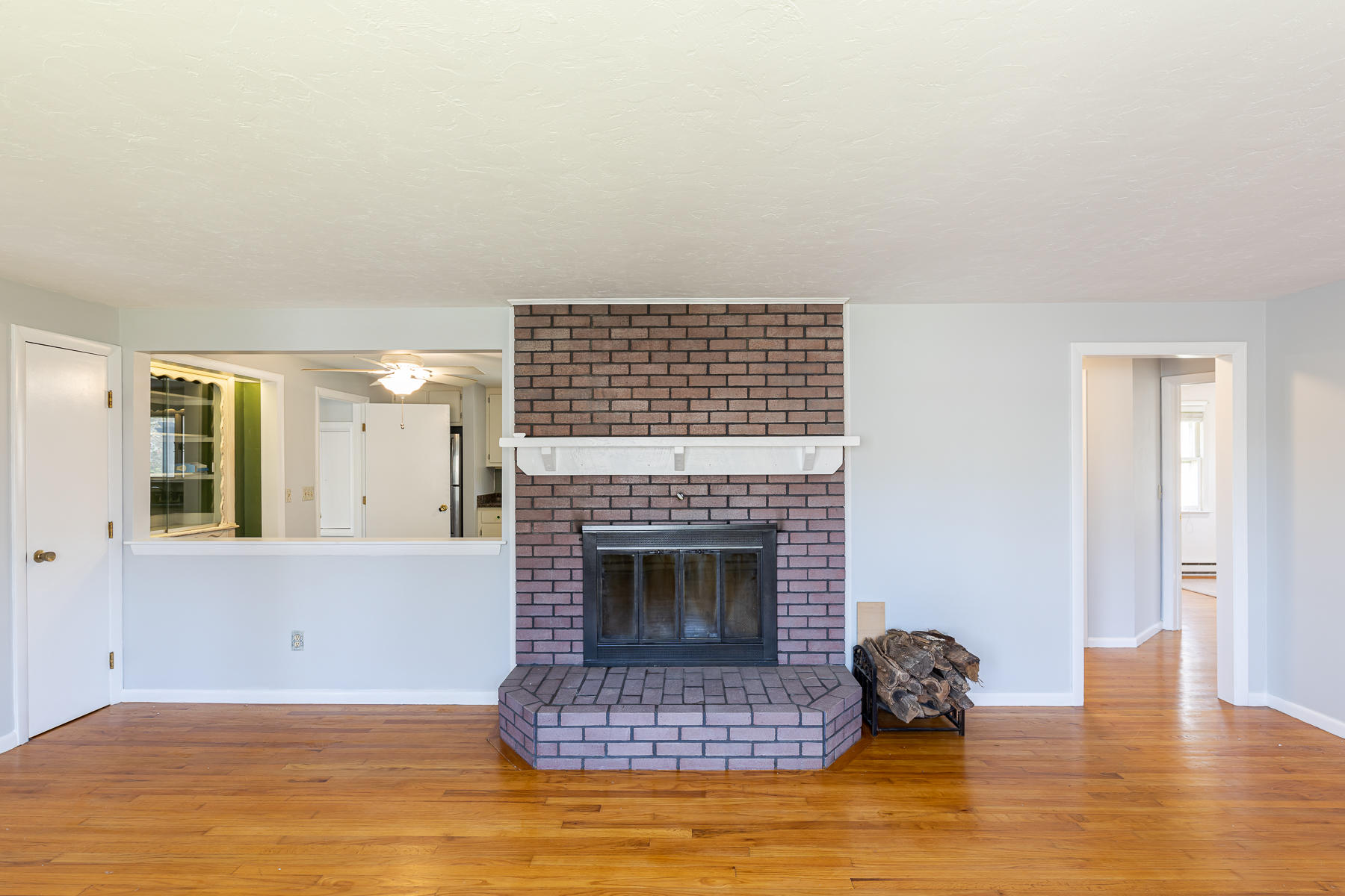 324 Cotuit Road Sandwich, MA 02563 - Photo 15 of 33 324CotuitRdSandwich-2356