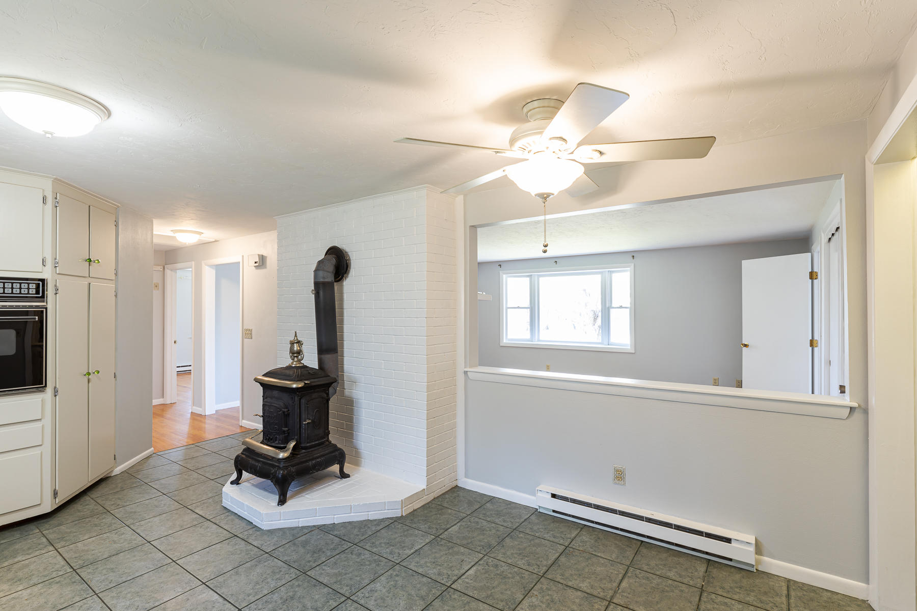 324 Cotuit Road Sandwich, MA 02563 - Photo 7 of 33 324CotuitRdSandwich-2336