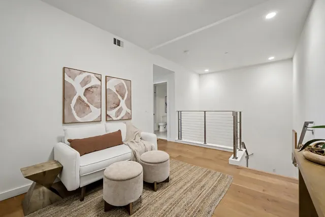 $1,599,000 | 400 El Camino Real, Unit 107, Belmont, CA 94002