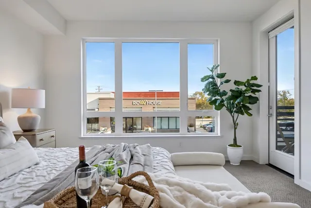 $1,599,000 | 400 El Camino Real, Unit 107, Belmont, CA 94002