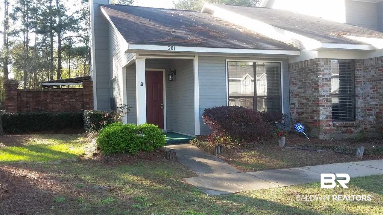 5900 Grelot Road, Unit 201 Mobile, AL 36609 - Photo 1 of 6