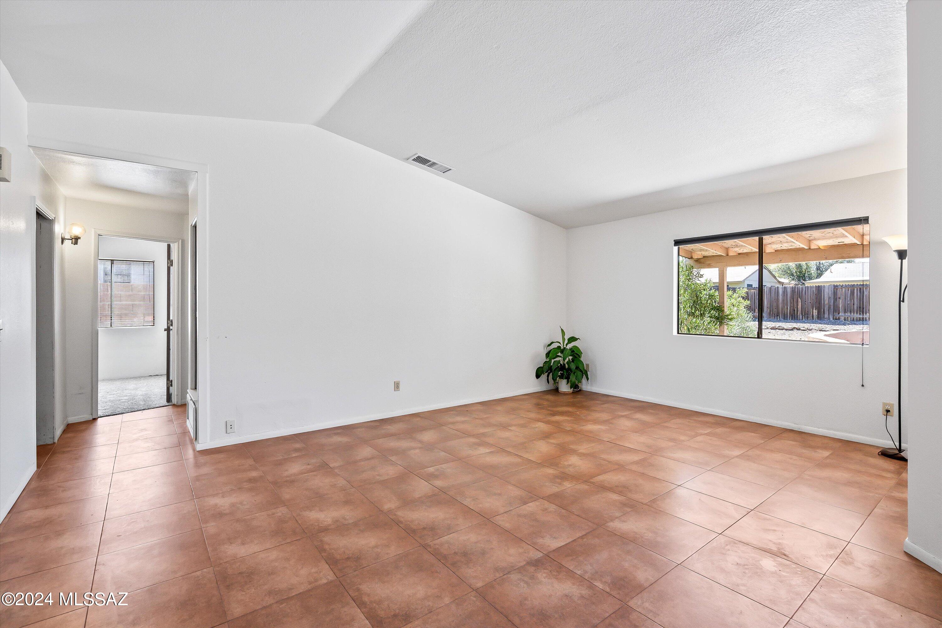 2551 West Firebrook Road Tucson, AZ 85741 - Photo 8 of 24