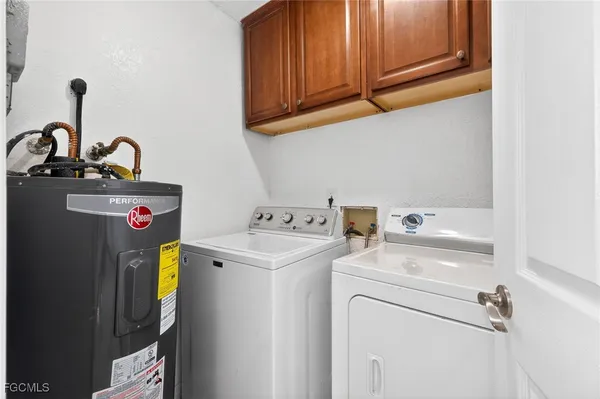 $1,499 | 1303 Southwest 16th Terrace, Unit 101, Cape Coral, FL 33991