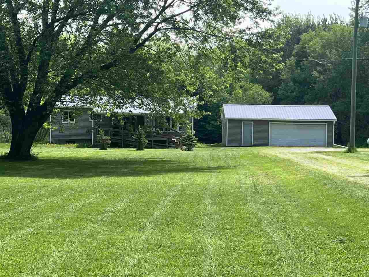 9851 Barkley Road Millington, MI 48746 - Photo 1 of 28 50075089.JPG