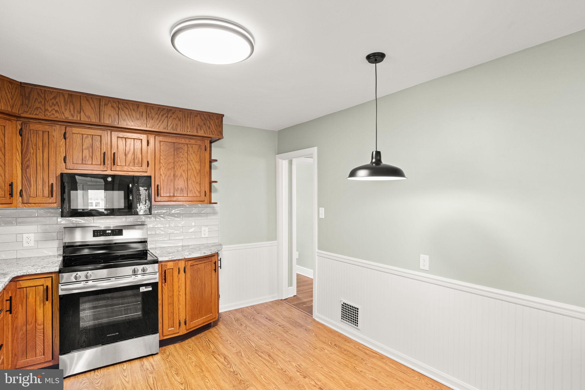 1833 Spring Road Carlisle, PA 17013 - Photo 8 of 30 Gallery Image 8