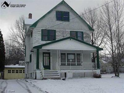 809 Woodview Road Cleveland, OH 44121 - Photo 1 of 1