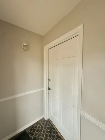 $1,300 | 2206 Country Club Lane, Unit B, Columbia, TN 38401