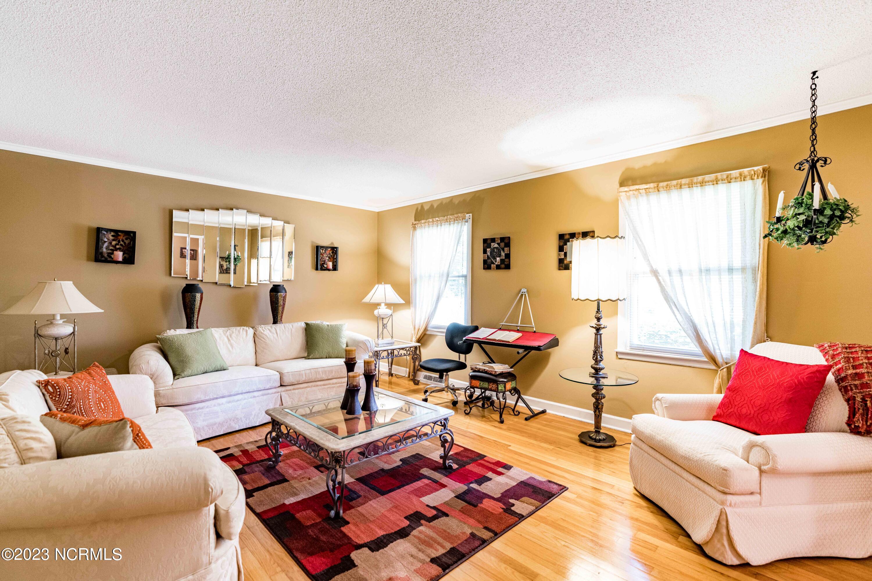 4807 Oak Park Road Raleigh, NC 27612 - Photo 5 of 32 3 Formal Living Room