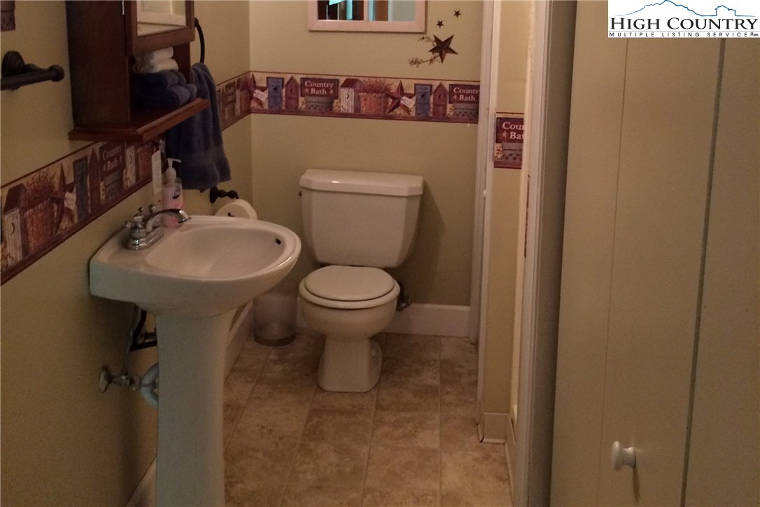 462 Halsey Knob Road Sparta, NC 28675 - Photo 14 of 23 Gallery Image 14
