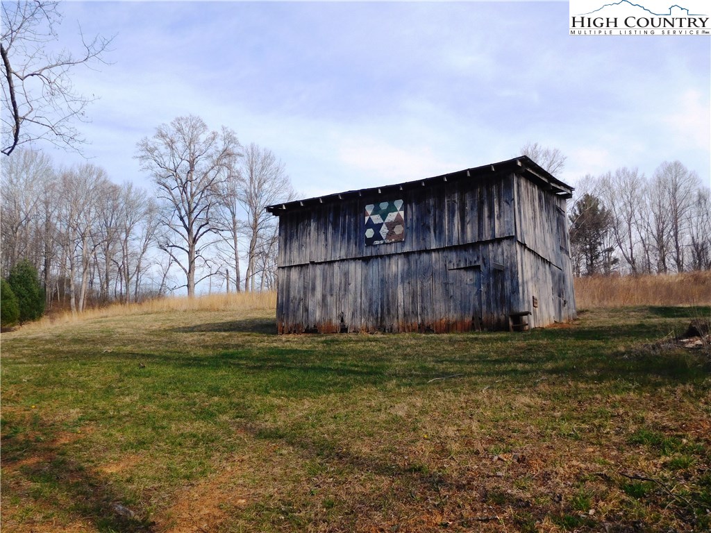 462 Halsey Knob Road Sparta, NC 28675 - Photo 17 of 23 Gallery Image 17