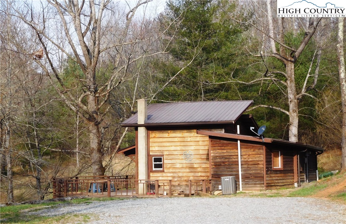 462 Halsey Knob Road Sparta, NC 28675 - Photo 18 of 23 Gallery Image 18