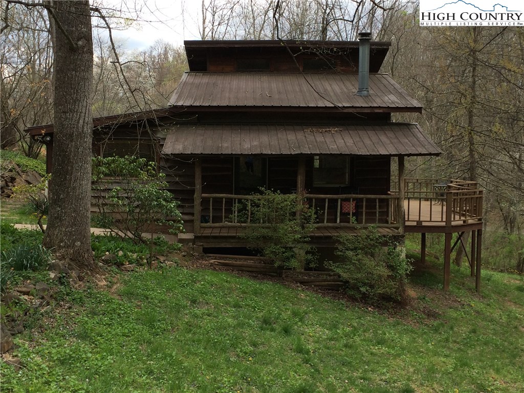 462 Halsey Knob Road Sparta, NC 28675 - Photo 3 of 23 Gallery Image 3