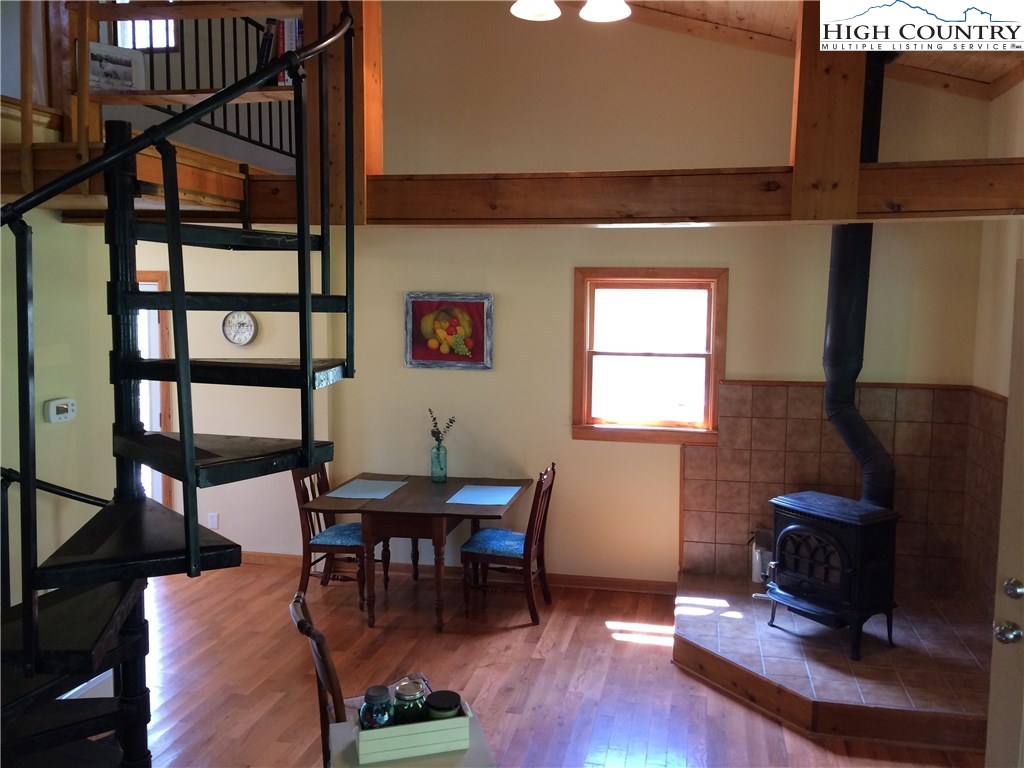 462 Halsey Knob Road Sparta, NC 28675 - Photo 9 of 23 Gallery Image 9