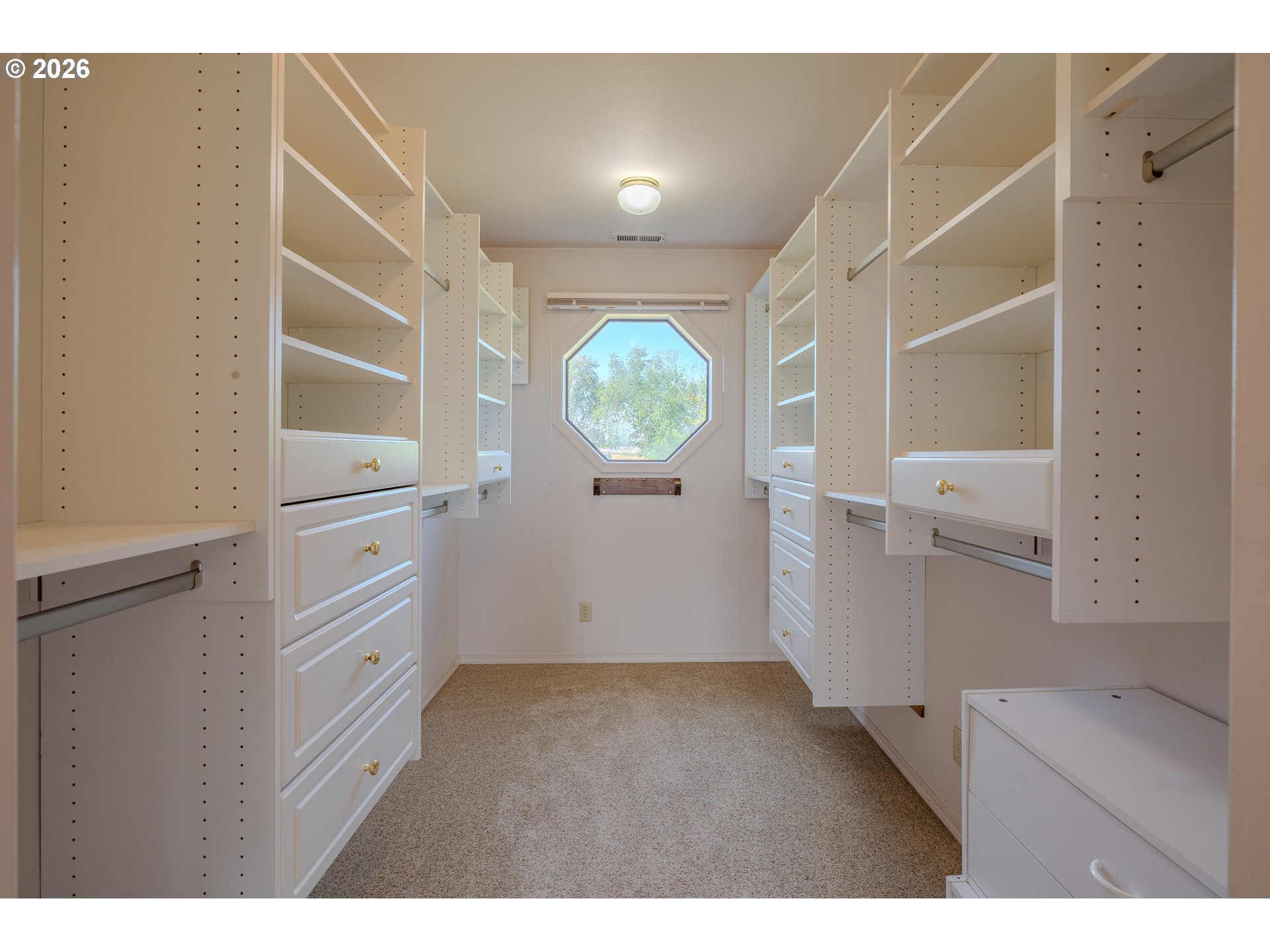 26417 Northeast 31st Court Ridgefield, WA 98642 - Photo 16 of 48 Gallery Image 16