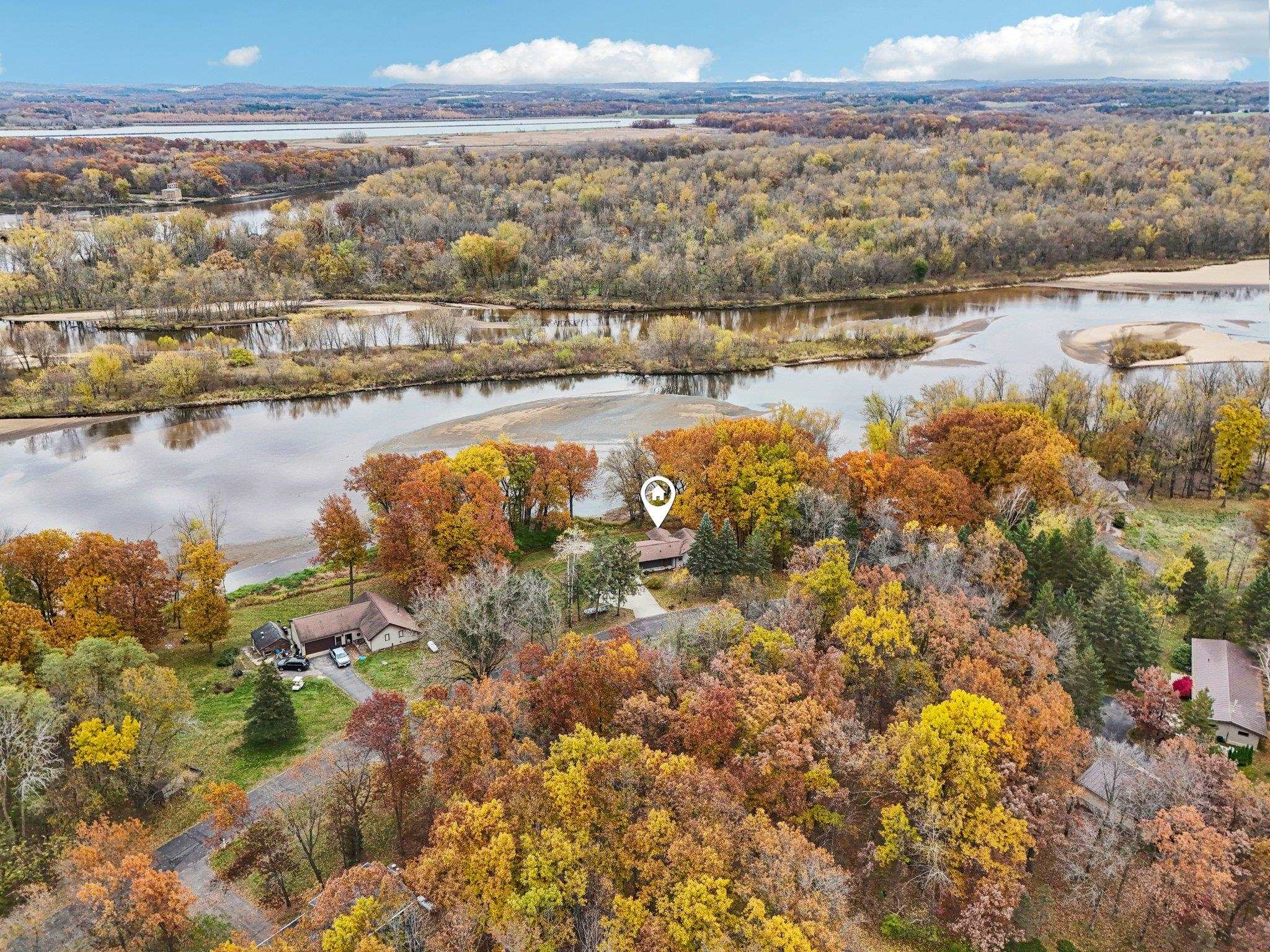 N5630 Thunderbird Road Portage, WI 53901 - Photo 32 of 35
