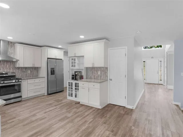 $329,900 | 501 Grove Park Drive, Locust Grove, GA 30248