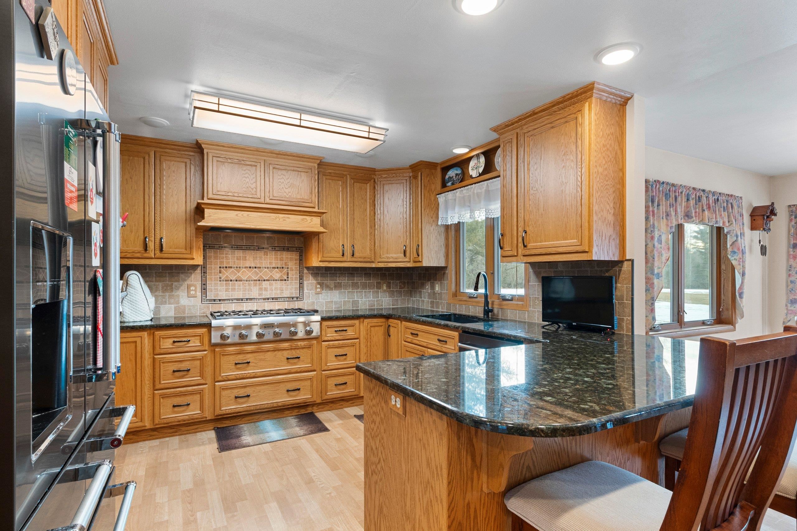 1007 Schabow Street Gresham, WI 54128 - Photo 22 of 90