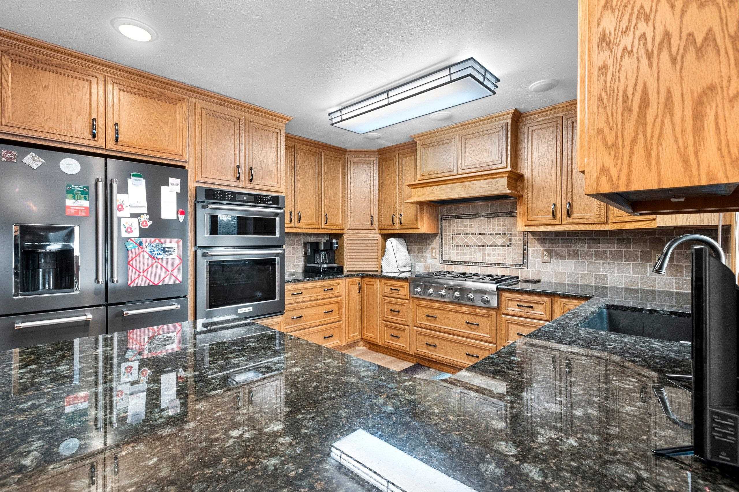 1007 Schabow Street Gresham, WI 54128 - Photo 24 of 90
