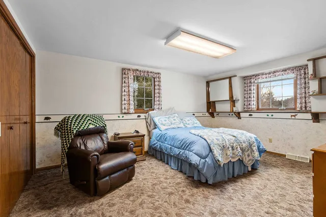 $524,900 | 1007 Schabow Street, Gresham, WI 54128