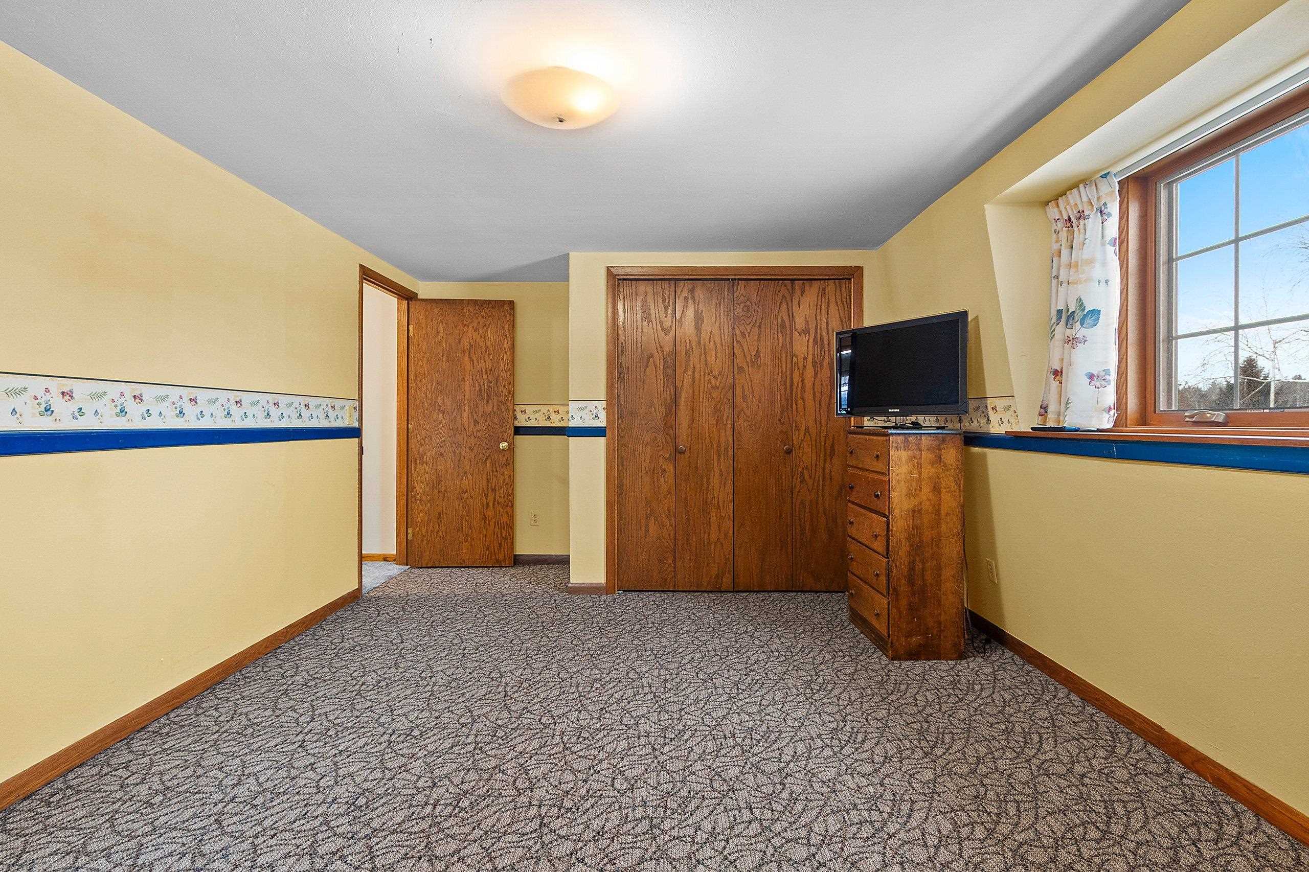 1007 Schabow Street Gresham, WI 54128 - Photo 38 of 90