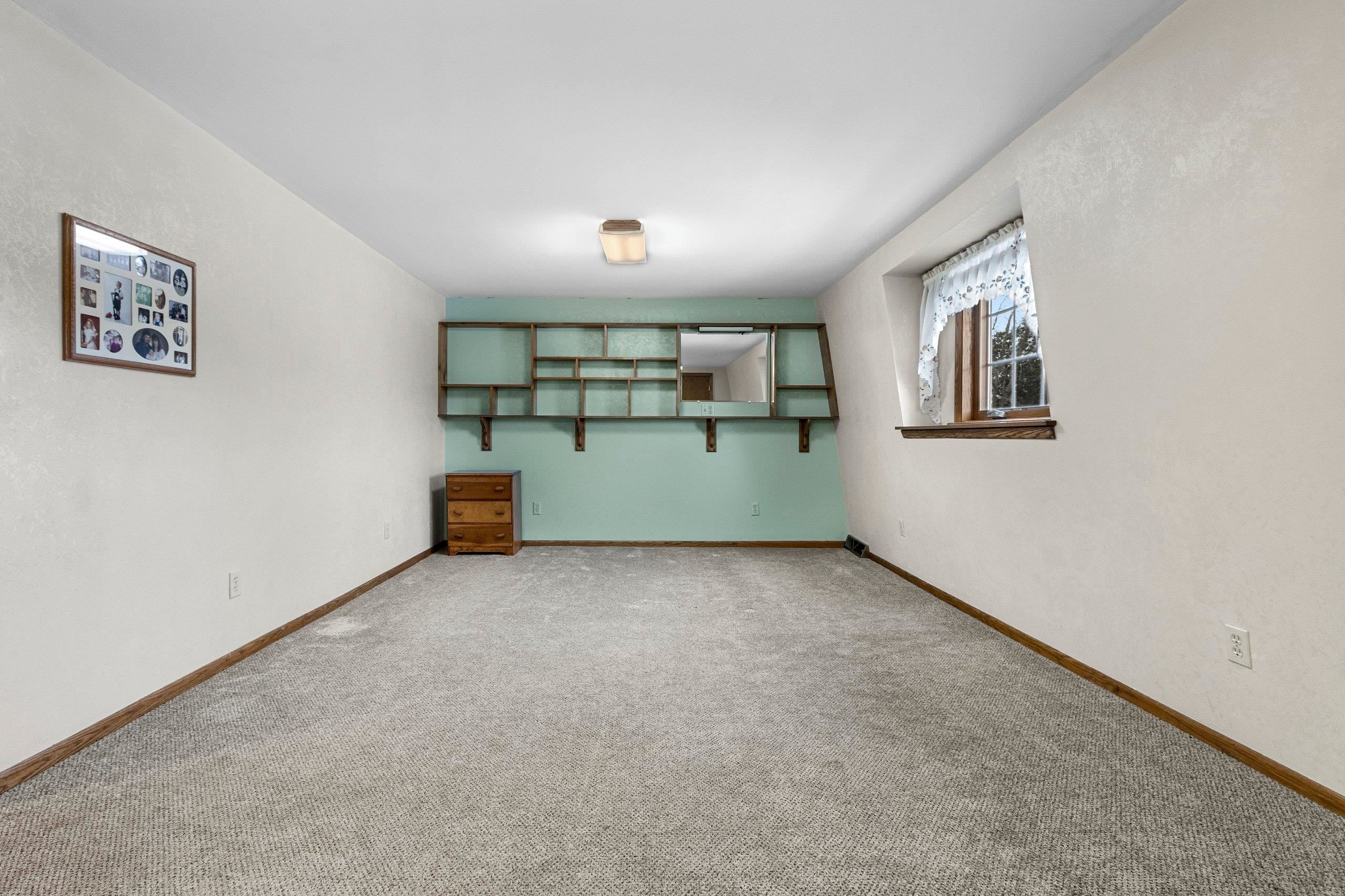 1007 Schabow Street Gresham, WI 54128 - Photo 45 of 90