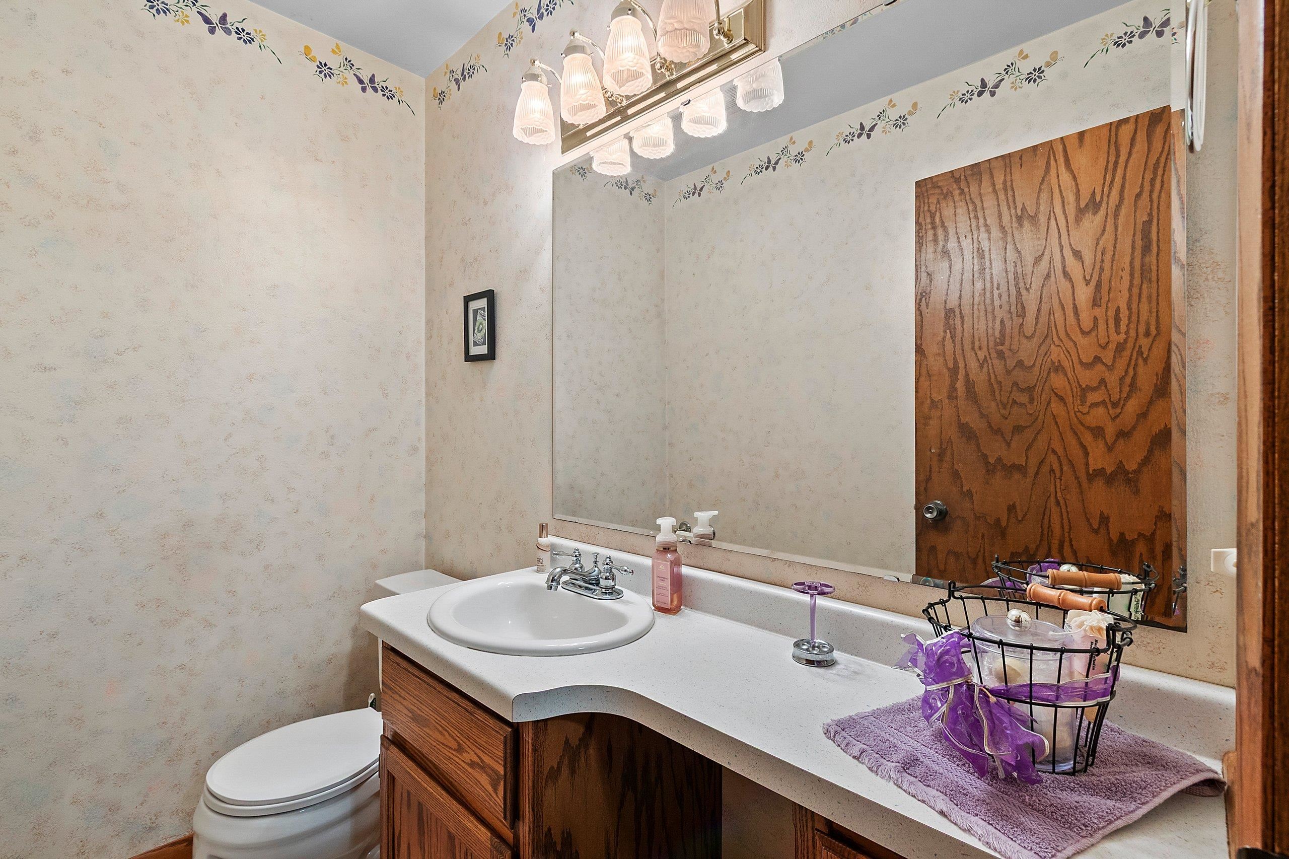1007 Schabow Street Gresham, WI 54128 - Photo 48 of 90