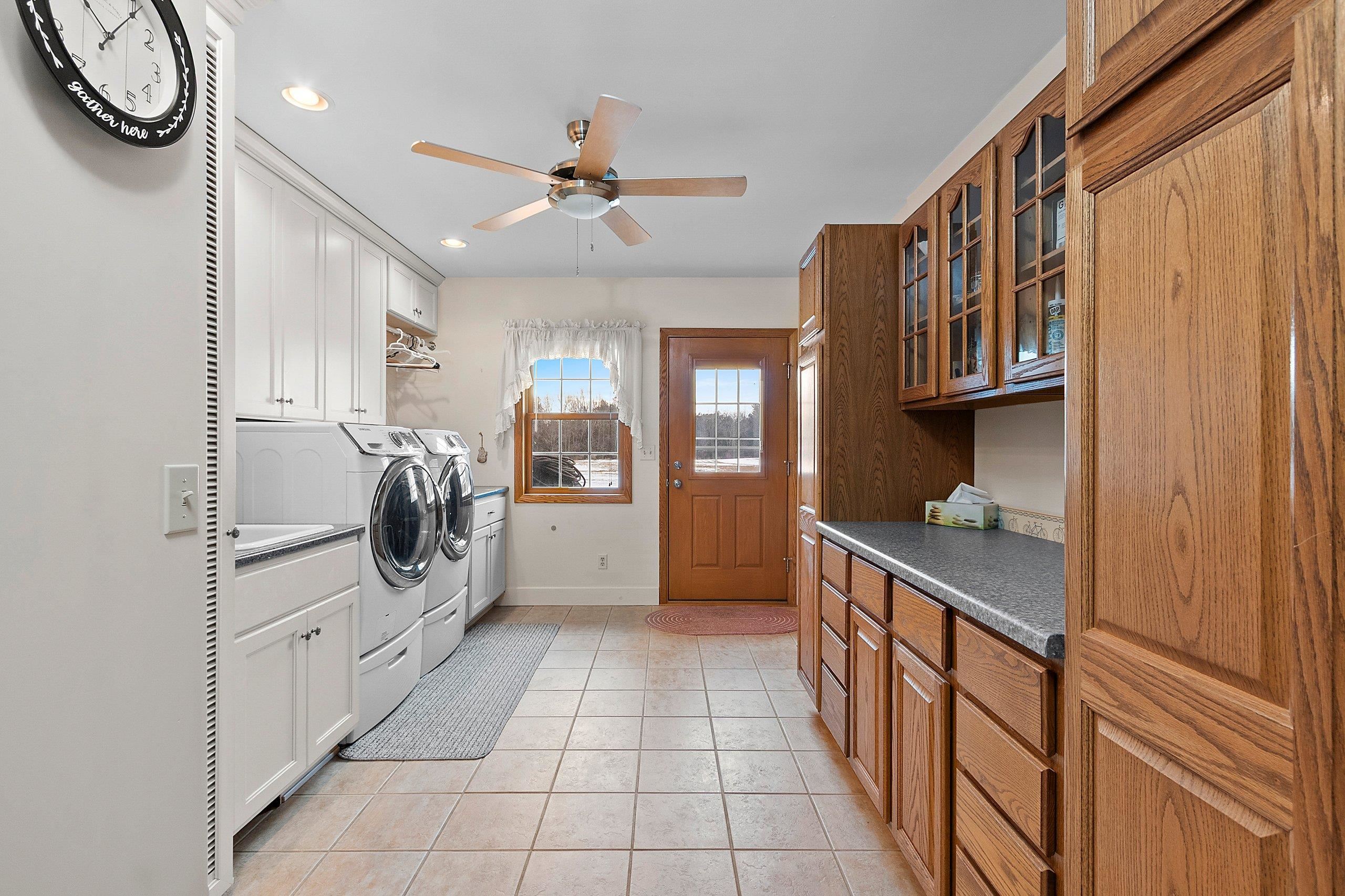 1007 Schabow Street Gresham, WI 54128 - Photo 51 of 90