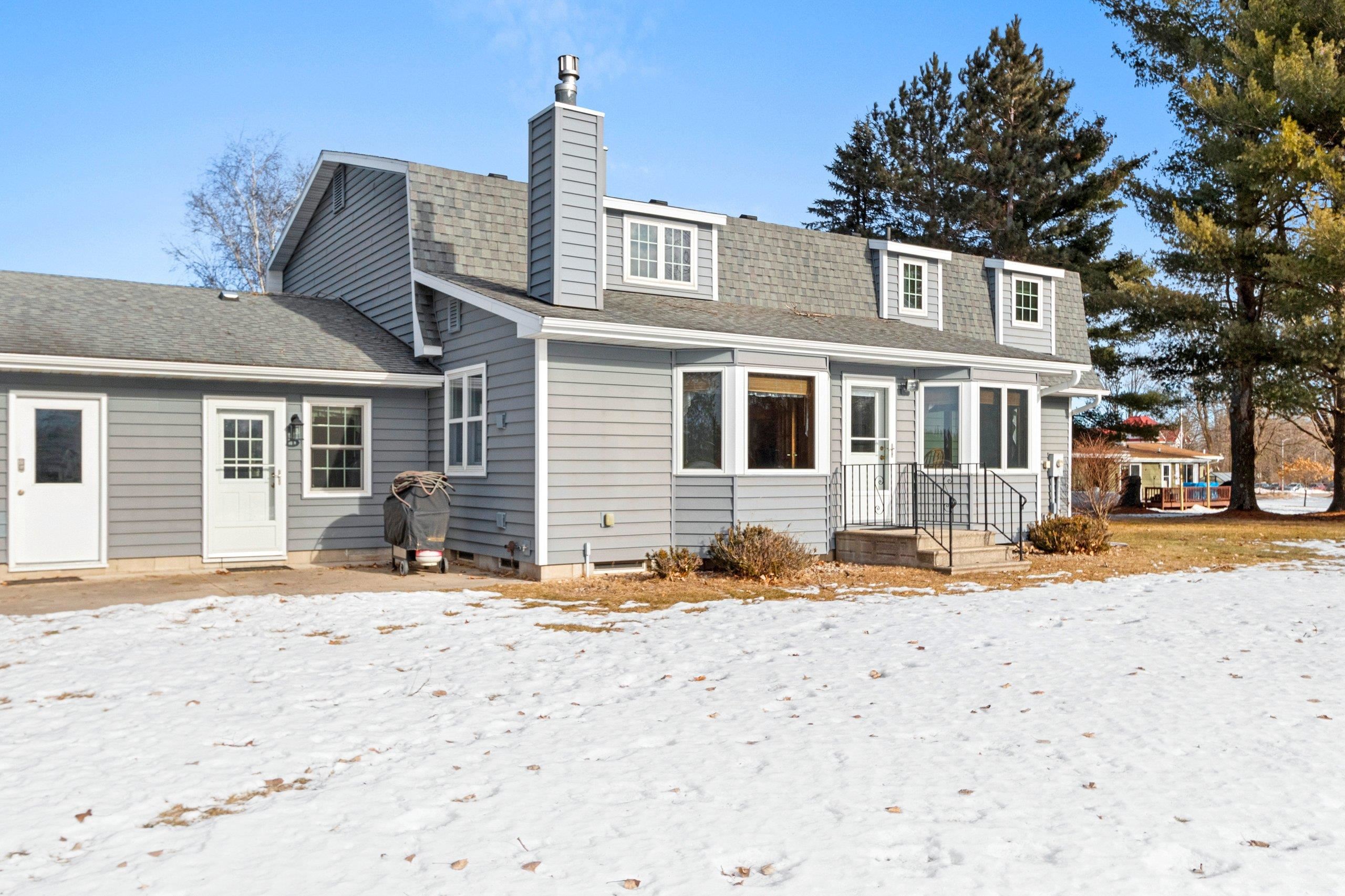 1007 Schabow Street Gresham, WI 54128 - Photo 66 of 90