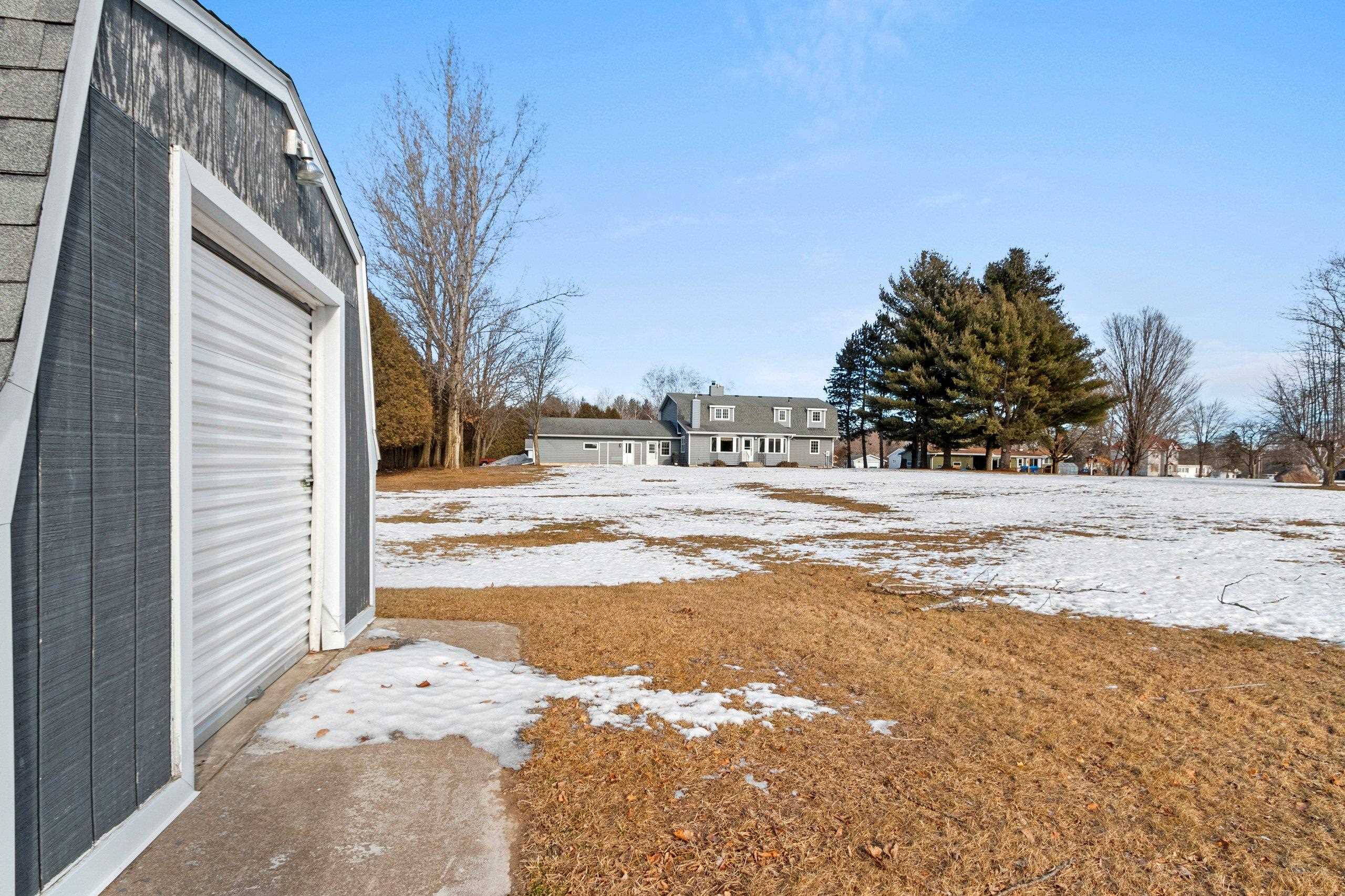 1007 Schabow Street Gresham, WI 54128 - Photo 69 of 90