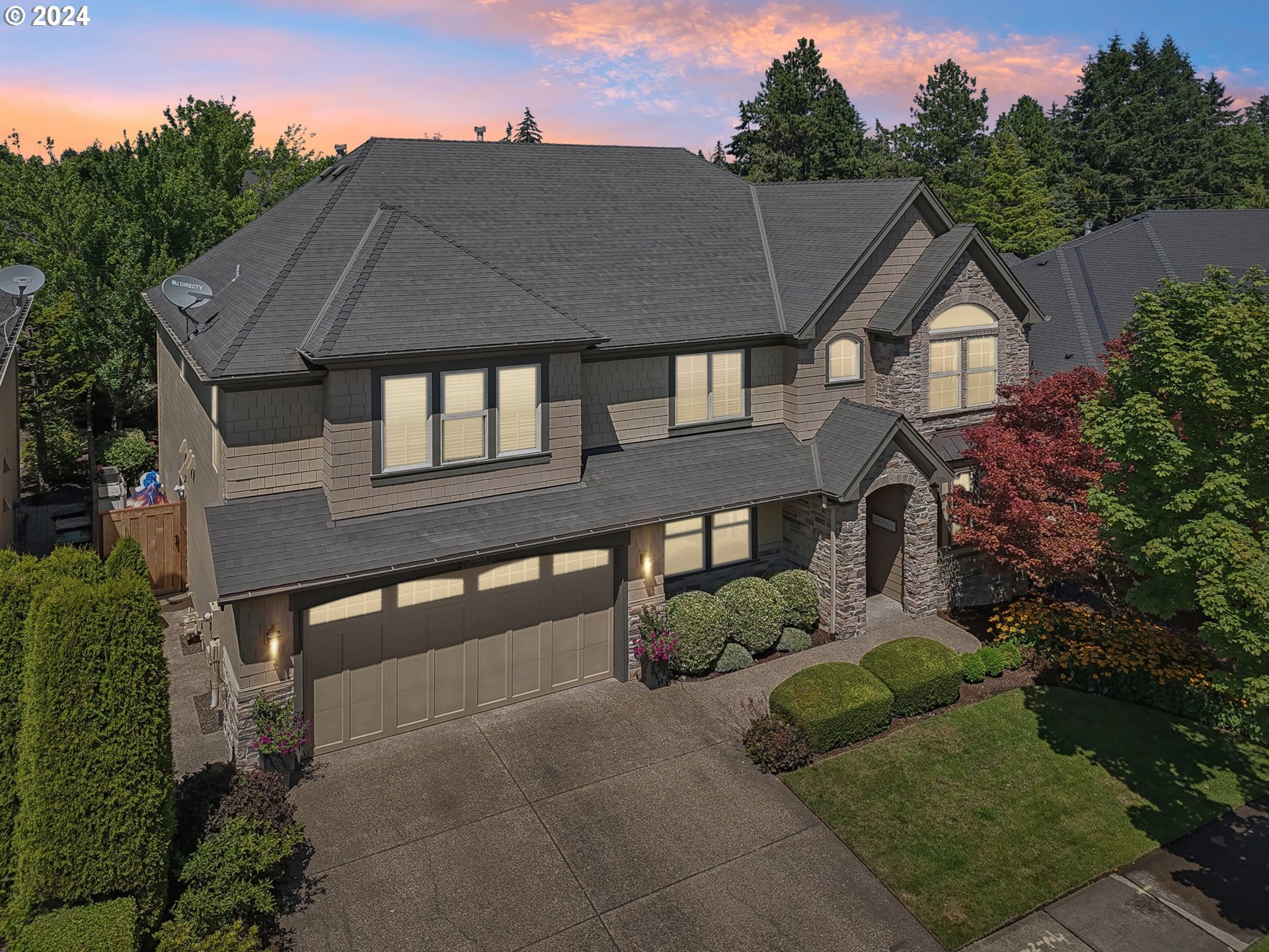 7885 Southwest Daybreak Street Wilsonville, OR 97070 - Photo 46 of 48 an aerial view of a house