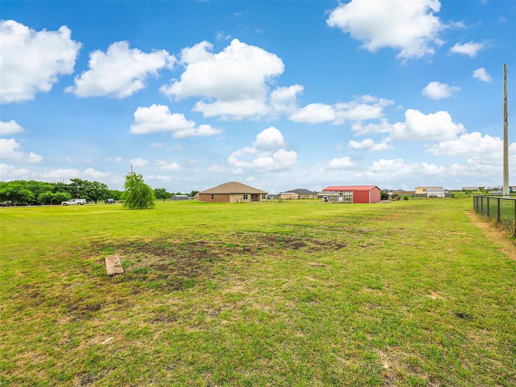 132 County Road 4213 Decatur, TX 76234 - Photo 24 of 27 a view of an ocean with beach