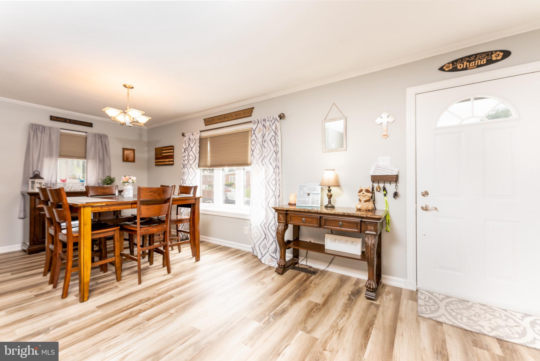1031 Surrey Road Philadelphia, PA 19115 - Photo 9 of 22