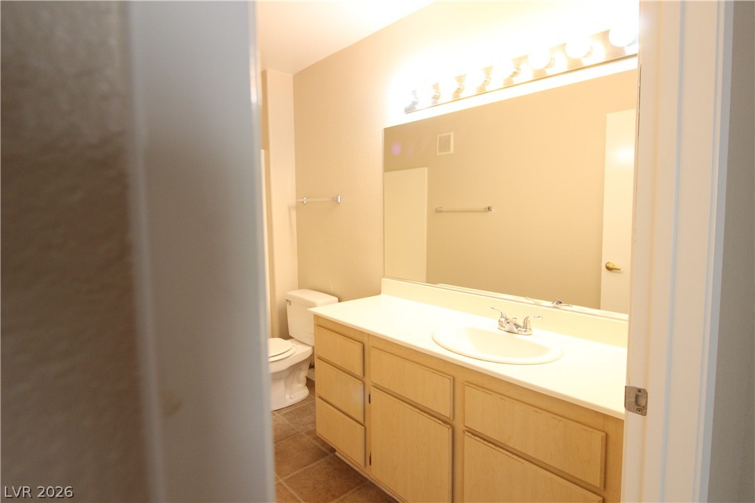 1881 West Alexander Road, Unit 2068 North Las Vegas, NV 89032 - Photo 13 of 22 PRIMARY BATHROOM
